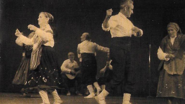 Desde lo más profundo de nuestras entrañas (con motivo del Día Internacional de la Danza) Desde lo más profundo de nuestras entrañas (con motivo del Día Internacional de la Danza)