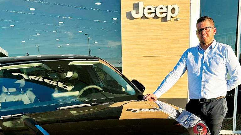 José Lorente: “Estos días puede probarse en Expoliva el Jeep Avenger eléctrico” José Lorente: “Estos días puede probarse en Expoliva el Jeep Avenger eléctrico”