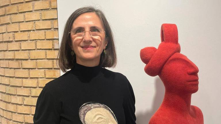 “De pura lana”, de la artista Teresa Rancaño, sorprende en la escuela José Nogué “De pura lana”, de la artista Teresa Rancaño, sorprende en la escuela José Nogué