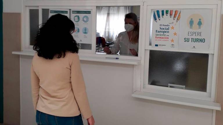 La Junta destaca el “incremento docente” y la “organización flexible” en Secundaria, Bachillerato y FP La Junta destaca el “incremento docente” y la “organización flexible” en Secundaria, Bachillerato y FP