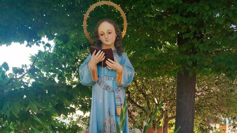Los Llanos de Arriba espera por su Virgen Niña Los Llanos de Arriba espera por su Virgen Niña