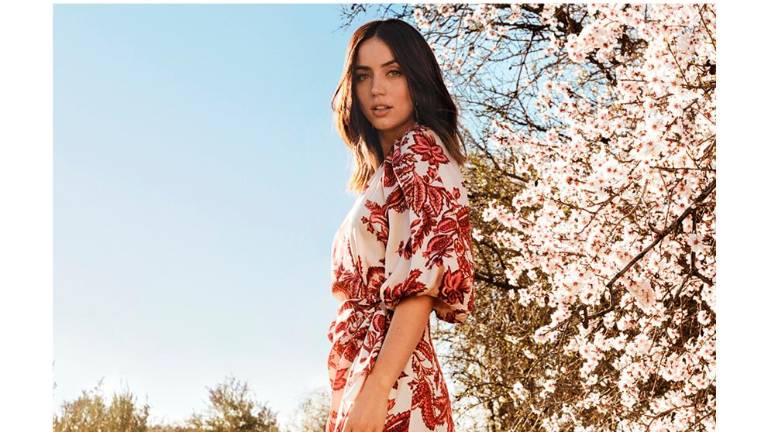 El Corte Inglés retoma el “Ya es Primavera” en homenaje a la sociedad por su esfuerzo de superación El Corte Inglés retoma el “Ya es Primavera” en homenaje a la sociedad por su esfuerzo de superación