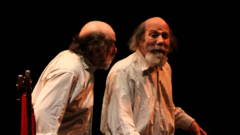 Teatro frente a la vida y la muerte Teatro frente a la vida y la muerte