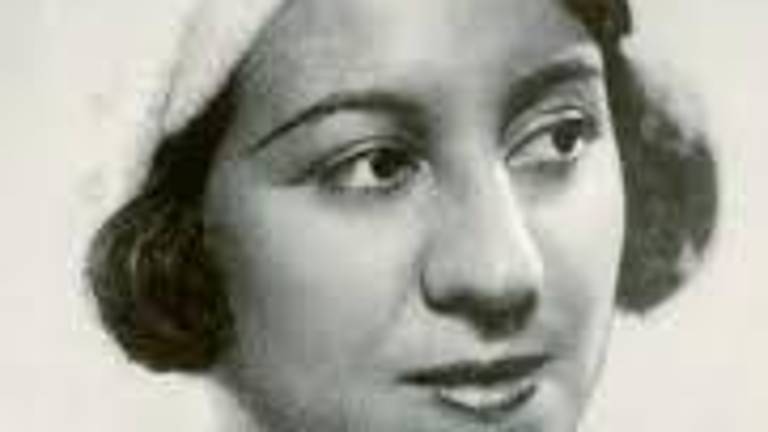 Inma Cuesta recita para “Amamos la poesía” Inma Cuesta recita para “Amamos la poesía”