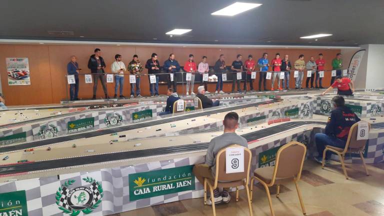 El espectáculo de los scalextric en la capital jiennense El espectáculo de los scalextric en la capital jiennense