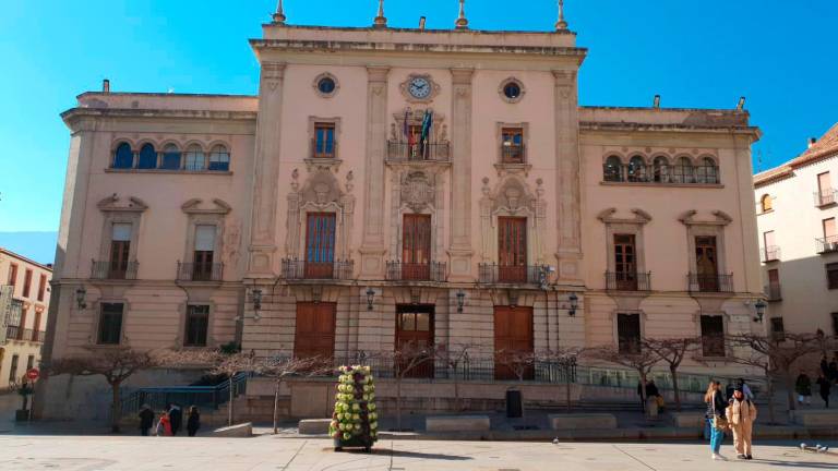 ¿Qué está prohibido en Jaén según el bando municipal del Ayuntamiento? ¿Qué está prohibido en Jaén según el bando municipal del Ayuntamiento?