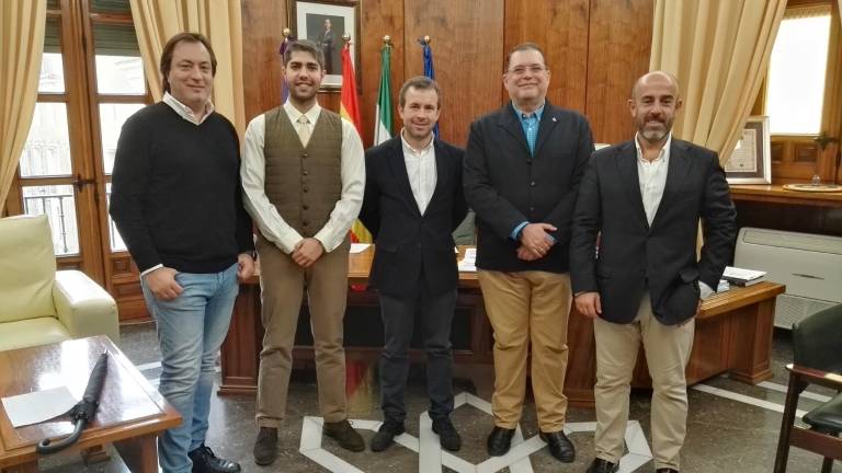 La cofradía del Cristo Yacente desfila este año La cofradía del Cristo Yacente desfila este año