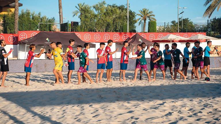 El Enpie Málaga y el Roses Platja luchan por la Copa Federación El Enpie Málaga y el Roses Platja luchan por la Copa Federación