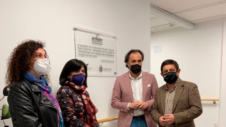 Inaugurado en Torredelcampo el Centro de Día para Personas Mayores 'Arrayán' Inaugurado en Torredelcampo el Centro de Día para Personas Mayores 'Arrayán'