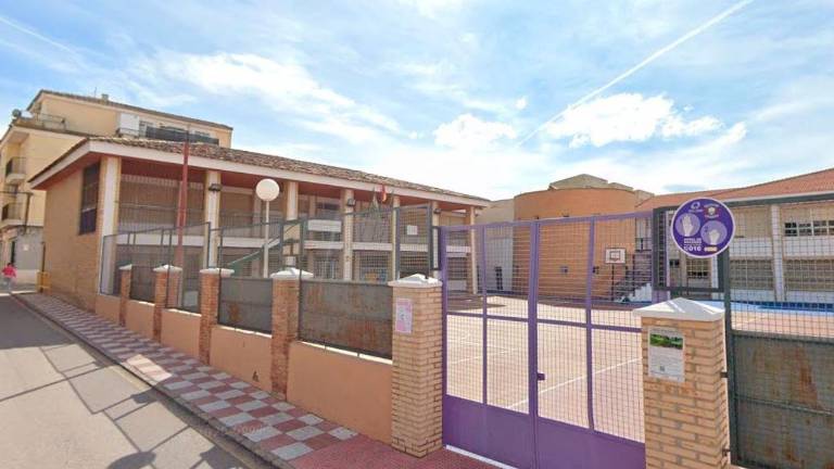 El PSOE denuncia la eliminación de una línea de infantil de un colegio de Mancha Real El PSOE denuncia la eliminación de una línea de infantil de un colegio de Mancha Real