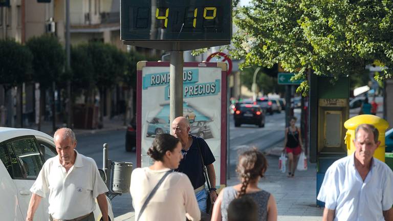 Aviso naranja en toda la provincia: el termómetro puede llegar hoy a 40 grados Aviso naranja en toda la provincia: el termómetro puede llegar hoy a 40 grados