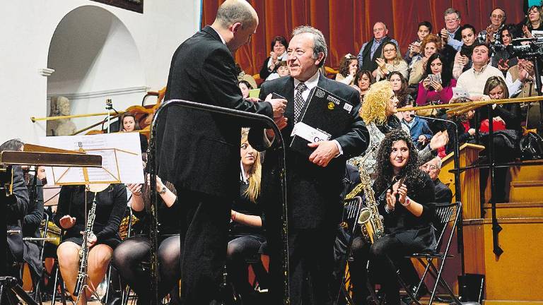 Proponen a Herrera Moya como Hijo Predilecto Proponen a Herrera Moya como Hijo Predilecto