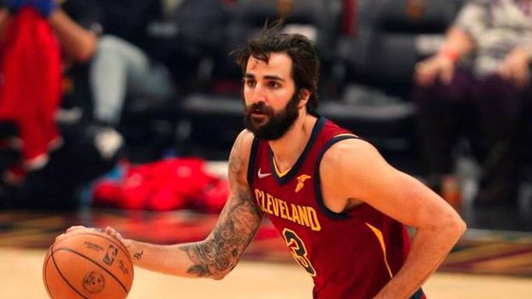 Ricky Rubio se rompe el ligamento cruzado anterior y dice adiós a la temporada Ricky Rubio se rompe el ligamento cruzado anterior y dice adiós a la temporada