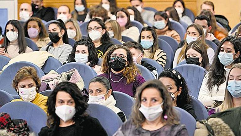 Dar voz a una mudez sistémica Dar voz a una mudez sistémica