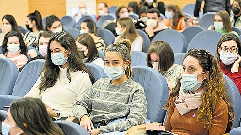 Dar voz a una mudez sistémica Dar voz a una mudez sistémica