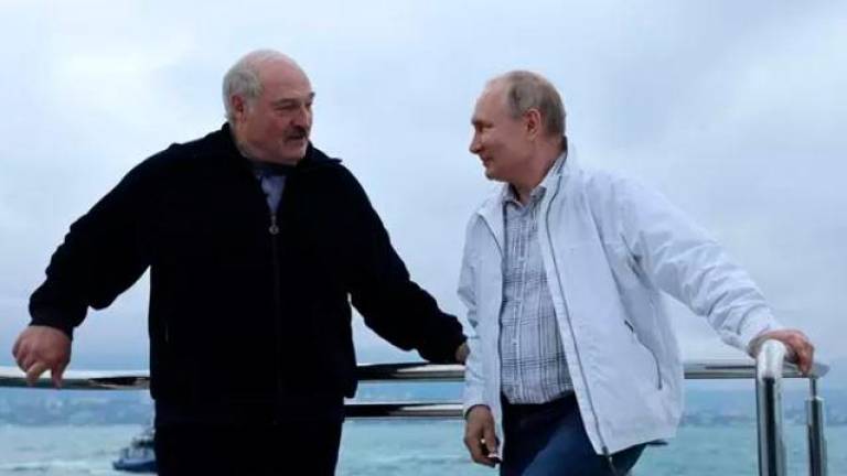 Putin acuerda un préstamo millonario con Lukashenko mientras crece la presión sobre Bielorrusia