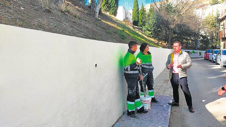 Diez muros de Jaén necesitan reconstrucción Diez muros de Jaén necesitan reconstrucción