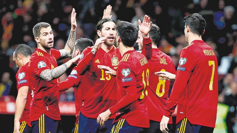 Sinfonía de juego y goles de la selección ante Rumanía Sinfonía de juego y goles de la selección ante Rumanía