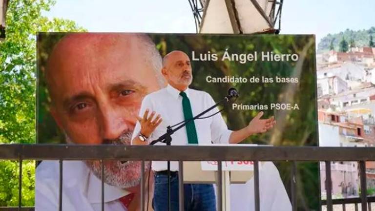 Hierro defiende que su proyecto andalucista es el único que frena al PP siga en la Junta Hierro defiende que su proyecto andalucista es el único que frena al PP siga en la Junta