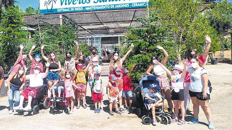 El colectivo Afanies recupera la celebración de su escuela estival