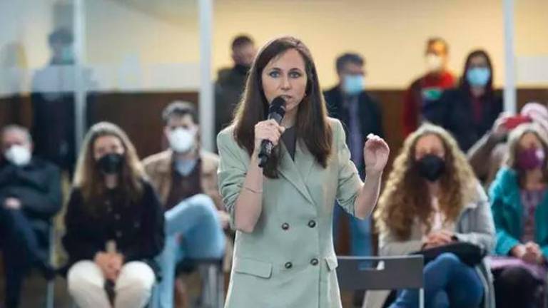Podemos reivindica crear una empresa pública de energía para combatir la subidas de la luz Podemos reivindica crear una empresa pública de energía para combatir la subidas de la luz