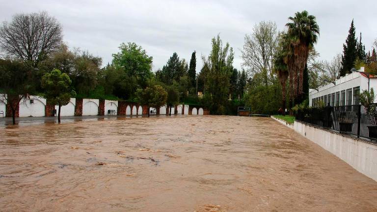 El Guadalquivir se desborda por el temporal en la provincia El Guadalquivir se desborda por el temporal en la provincia