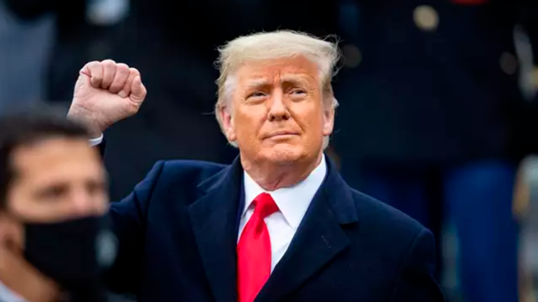 Trump insiste con el fraude electoral en su primera entrevista desde que dejó la Casa Blanca Trump insiste con el fraude electoral en su primera entrevista desde que dejó la Casa Blanca