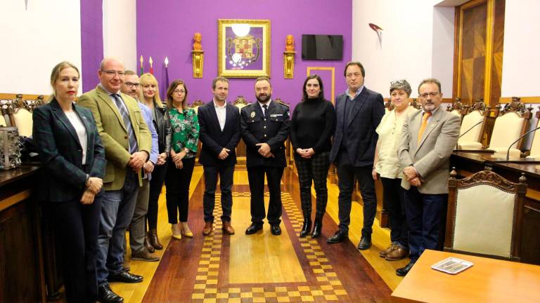Rafael Domingo toma posesión como intendente mayor de la Policía Local Rafael Domingo toma posesión como intendente mayor de la Policía Local