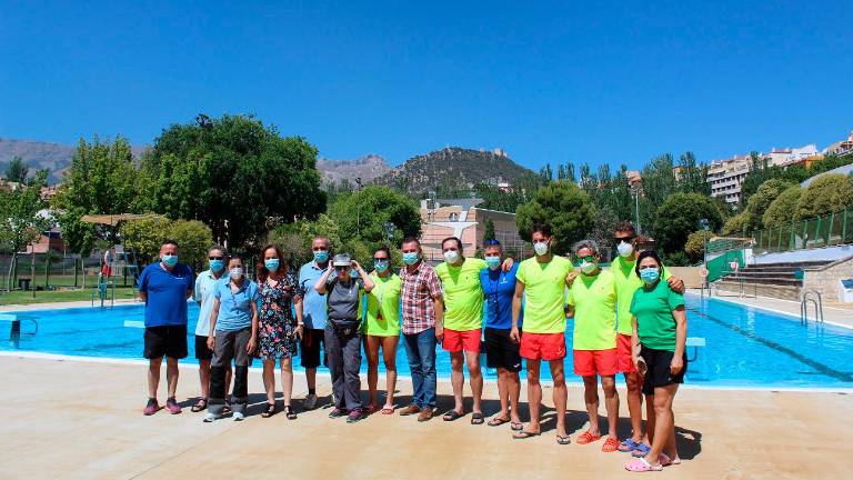 Las piscinas municipales de La Salobreja y El Tomillo inauguran su temporada Las piscinas municipales de La Salobreja y El Tomillo inauguran su temporada