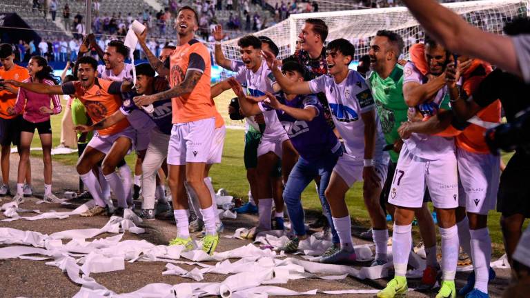 Entradas que vuelan para apoyar al Real Jaén Entradas que vuelan para apoyar al Real Jaén