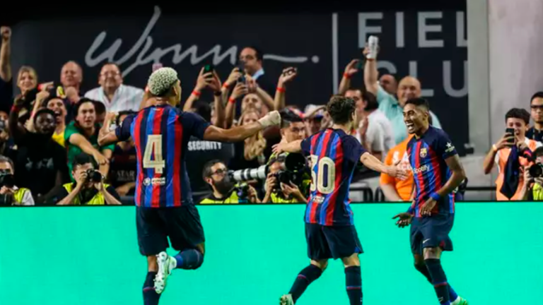 Un gol de Rafinha le da la victoria al Barcelona en el clásico de Las Vegas Un gol de Rafinha le da la victoria al Barcelona en el clásico de Las Vegas