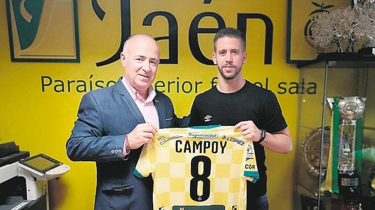 Campoy lucirá dos temporadas más el número 8 del Jaén FS Campoy lucirá dos temporadas más el número 8 del Jaén FS