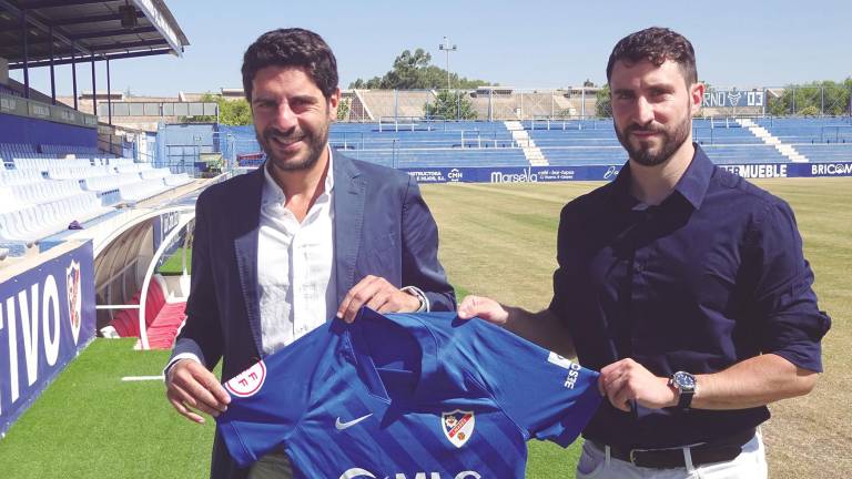 Alberto González, técnico del Linares por tercera ocasión Alberto González, técnico del Linares por tercera ocasión