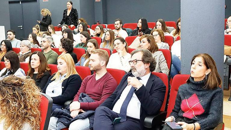 “Cuidado en Red”, un compromiso para cuidar de quienes nos cuidan “Cuidado en Red”, un compromiso para cuidar de quienes nos cuidan