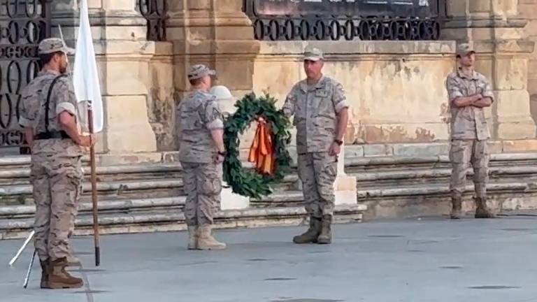 El Ejército del Aire ensaya su homenaje a Jaén en la Plaza de Santa María El Ejército del Aire ensaya su homenaje a Jaén en la Plaza de Santa María