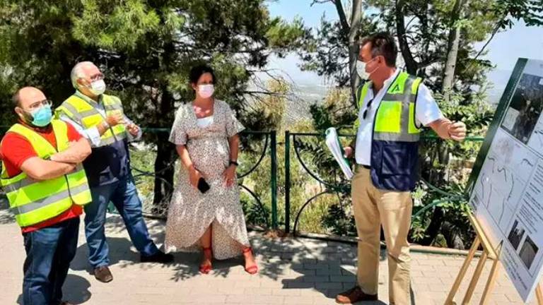 La Junta reformará la travesía de Jimena para evitar accidentes La Junta reformará la travesía de Jimena para evitar accidentes