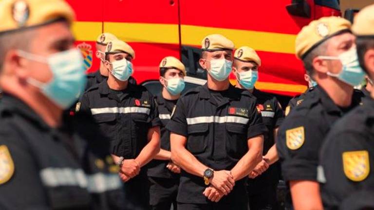 Robles afirma que la subida salarial de los militares será como la de los funcionarios Robles afirma que la subida salarial de los militares será como la de los funcionarios