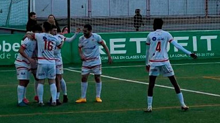 El Martos CD asalta La Juventud (0-2) El Martos CD asalta La Juventud (0-2)