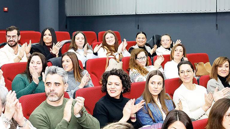 “Cuidado en Red”, un compromiso para cuidar de quienes nos cuidan “Cuidado en Red”, un compromiso para cuidar de quienes nos cuidan