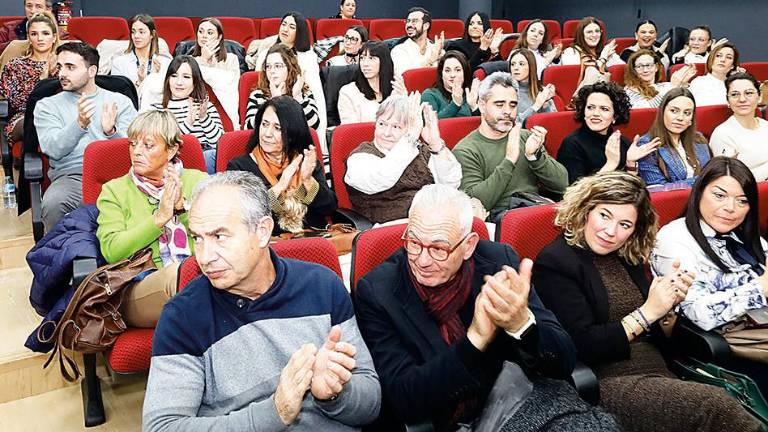 “Cuidado en Red”, un compromiso para cuidar de quienes nos cuidan “Cuidado en Red”, un compromiso para cuidar de quienes nos cuidan