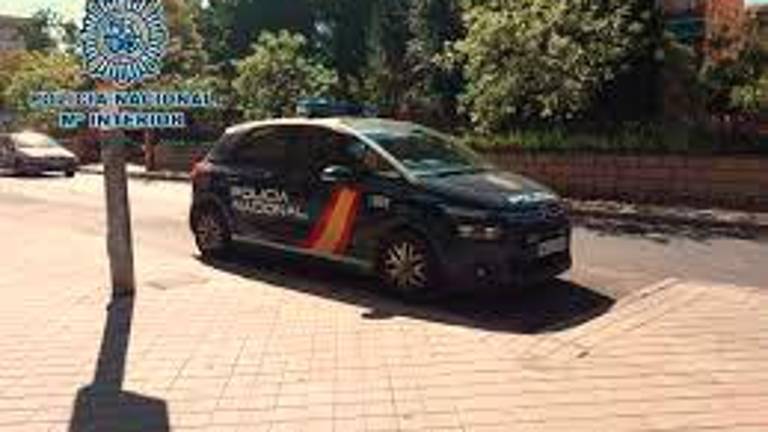 Detenido por agredir a un joven al grito de “Heil Hitler” Detenido por agredir a un joven al grito de “Heil Hitler”