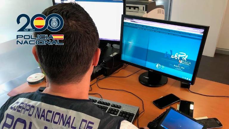 Detenidas en Cádiz 19 personas acusadas de suplantar entidades bancarias Detenidas en Cádiz 19 personas acusadas de suplantar entidades bancarias