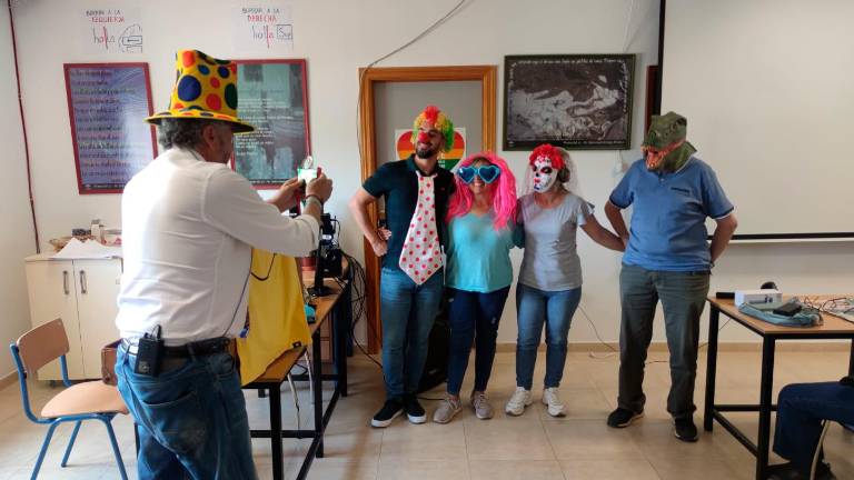 El Centro Tavara de Cortijos Nuevos entonan un clásico El Centro Tavara de Cortijos Nuevos entonan un clásico