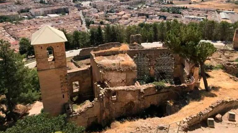 El alcalde de Alcalá pide una reunión a Turespaña para hablar sobre la parcela del parador El alcalde de Alcalá pide una reunión a Turespaña para hablar sobre la parcela del parador