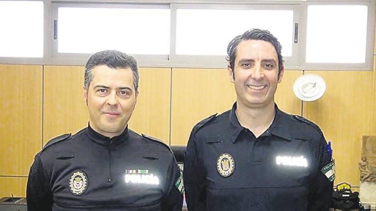 Dos nuevos subinspectores en el cuerpo de Policía Local Dos nuevos subinspectores en el cuerpo de Policía Local