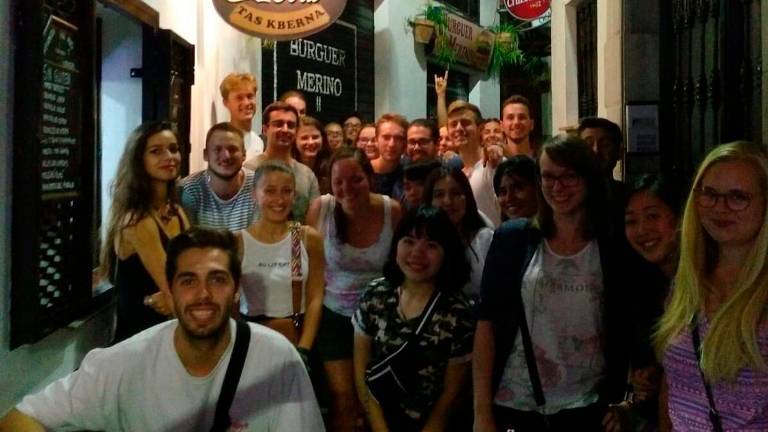Estudiantes Erasmus viven la noche en Jaén Estudiantes Erasmus viven la noche en Jaén