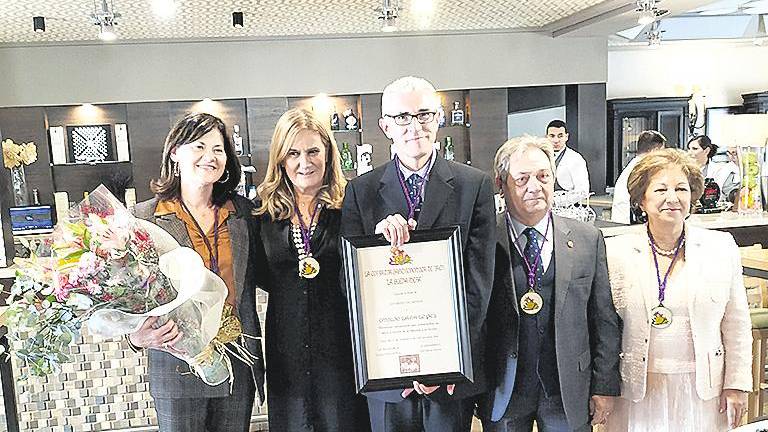 Emilio Luis Lara López, nuevo miembro de honor Emilio Luis Lara López, nuevo miembro de honor