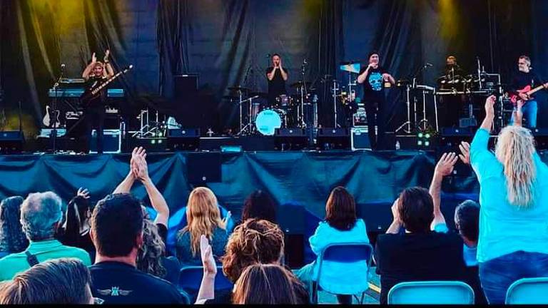 Apache regresa con su gira estival a Andalucía Apache regresa con su gira estival a Andalucía