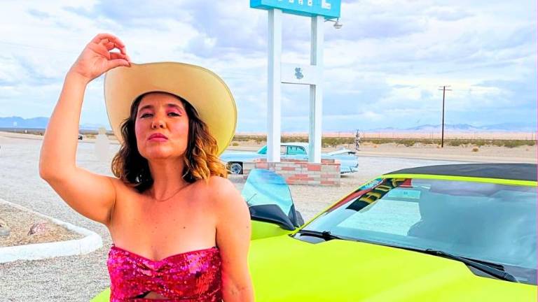 Fany de la Chica sorprende con “Me prometiste el cielo” Fany de la Chica sorprende con “Me prometiste el cielo”