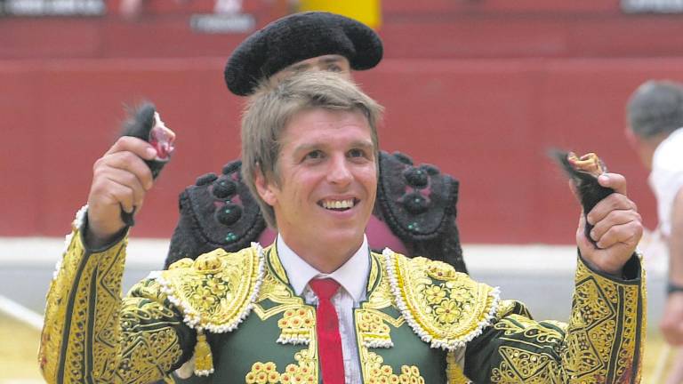 Manuel Díaz, “El Cordobés”: “Es todo un regalo de la vida el volver a vestirme de luces” Manuel Díaz, “El Cordobés”: “Es todo un regalo de la vida el volver a vestirme de luces”